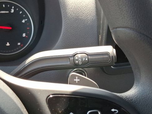 Used 2024 Mercedes-Benz Sprinter 2500 image 13