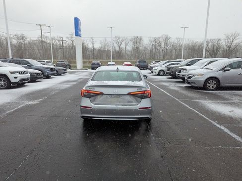 New 2026 Honda Civic Sport Touring image 4