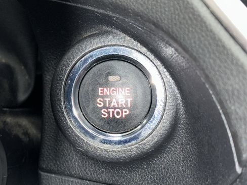 Used 2023 Subaru Forester Premium image 28