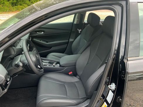 New 2026 Honda Accord EX-L image 7