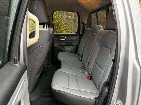 Used 2020 RAM 1500 Big Horn image 17