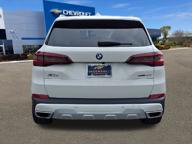 Used 2023 BMW X5 xDrive40i w/ Premium Package AWD/4WD image 24
