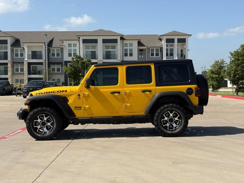 Used 2021 Jeep Wrangler Unlimited Rubicon AWD/4WD image 4