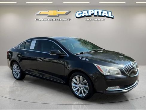 Used 2015 Buick LaCrosse Leather FWD image 7