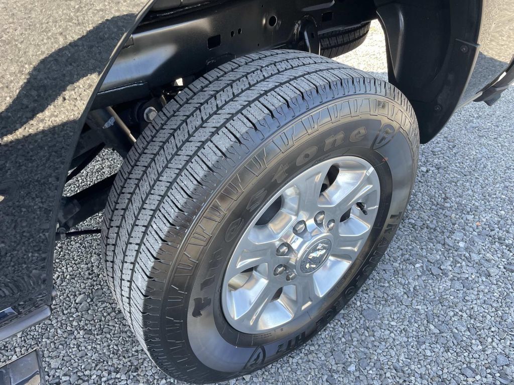 Used 2026 RAM 2500 Big Horn AWD/4WD image 16