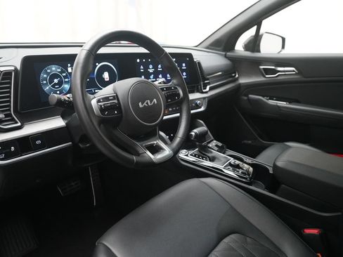 Used 2025 Kia Sportage X-Pro AWD/4WD image 8