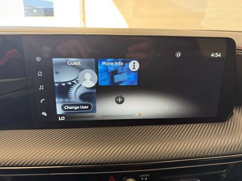 Used 2025 Nissan Kicks SR FWD image 46