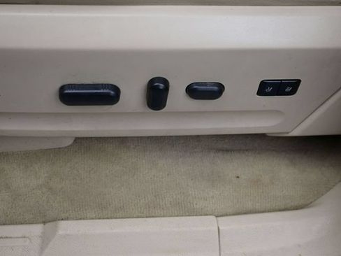 Used 2012 Ford Expedition XLT RWD image 12