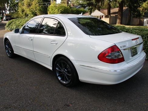 Used 2007 Mercedes-Benz E 350 Sedan image 4