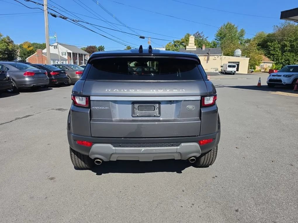 Used 2018 Land Rover Range Rover Evoque HSE AWD/4WD image 6