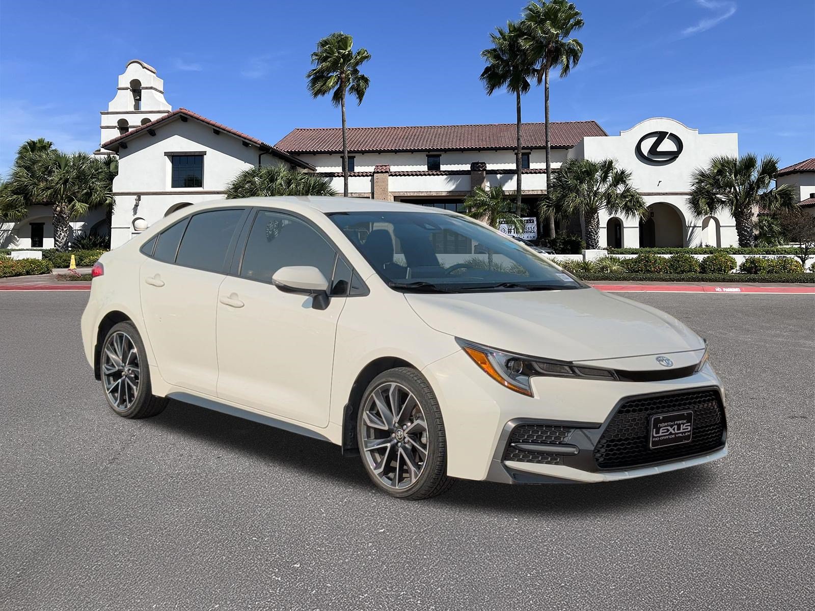 Used 2020 Toyota Corolla SE FWD image 1