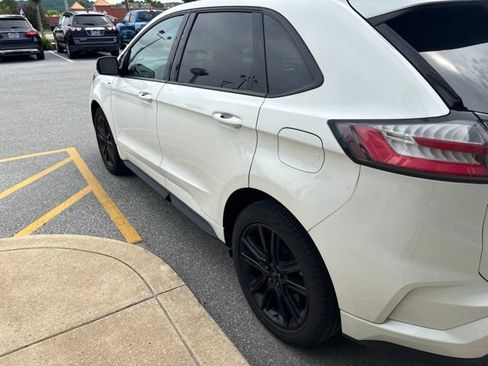 Certified 2024 Ford Edge ST-Line AWD/4WD image 6