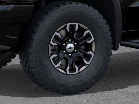 New 2026 Chevrolet Silverado 1500 ZR2 image 10