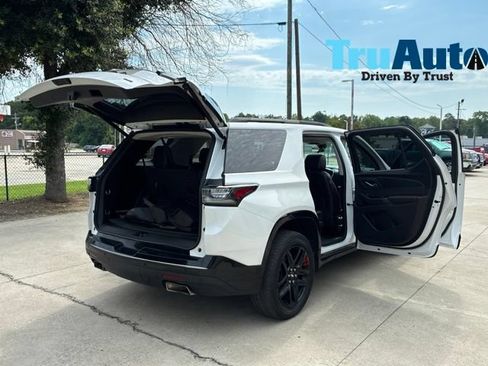 Used 2019 Chevrolet Traverse Premier w/ Redline Edition AWD/4WD image 14