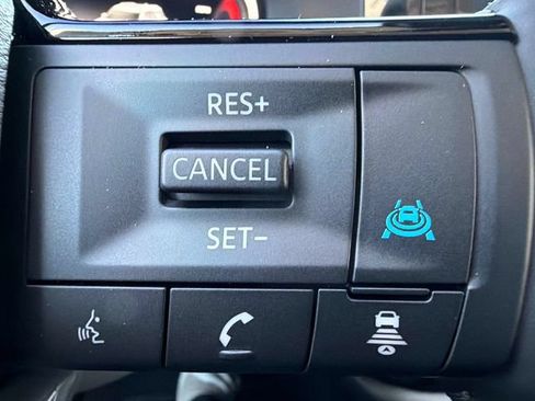 New 2026 Nissan Pathfinder SL AWD/4WD image 32