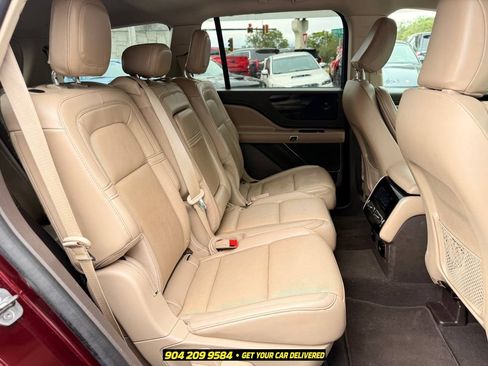 Used 2021 Lincoln Aviator Reserve w/ Class IV Trailer Tow Package AWD/4WD image 33