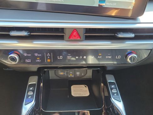 New 2026 Kia Sorento SX Prestige AWD/4WD image 34