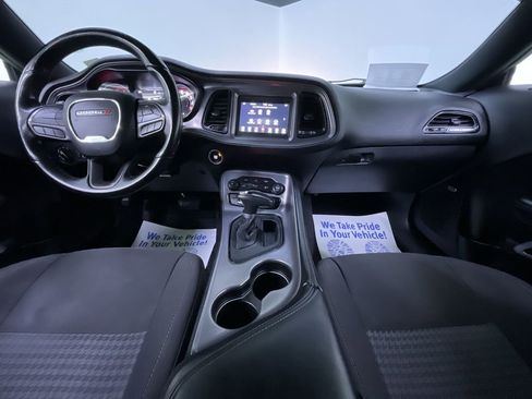 Used 2023 Dodge Challenger R/T image 19