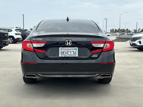 Used 2019 Honda Accord Touring image 7