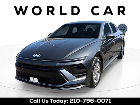 New 2025 Hyundai Sonata SE image 3