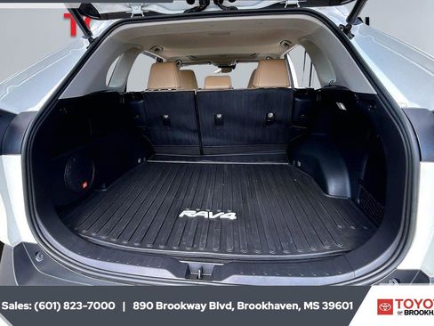 Used 2022 Toyota RAV4 Limited w/ Limited Grade Weather Package image 21