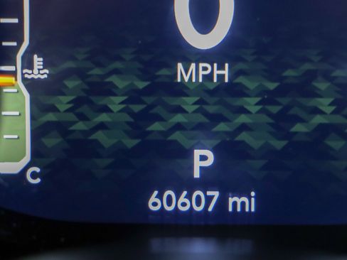 Used 2021 Jeep Gladiator Sport image 16