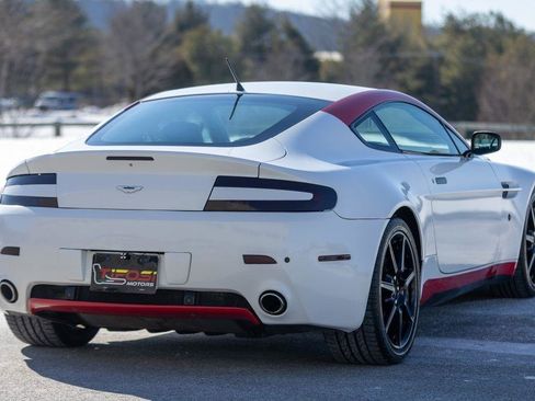 Used 2006 Aston Martin V8 Vantage Coupe image 26