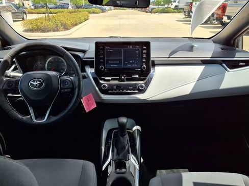 Used 2021 Toyota Corolla SE FWD image 18