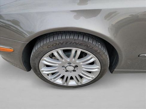 Used 2008 Mercedes-Benz E 350 Sedan image 9