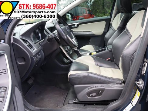 Used 2014 Volvo XC60 T6 AWD/4WD image 12