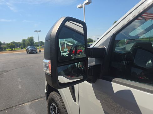 Used 2023 Ford F150 XLT w/ Equipment Group 302A High image 10