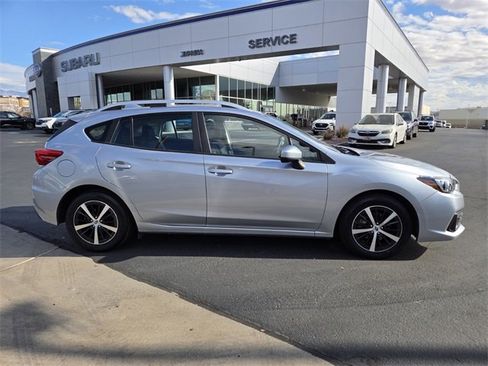 Used 2023 Subaru Impreza Premium image 3