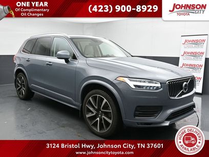 Used 2022 Volvo XC90 T6 Momentum w/ Advanced Package