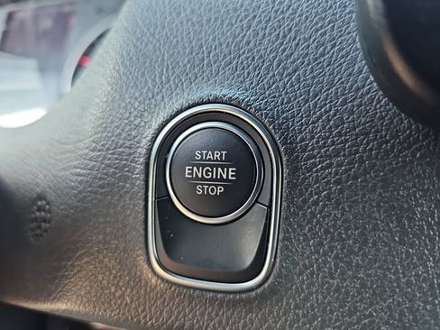 Used 2024 Mercedes-Benz Sprinter 2500 image 22