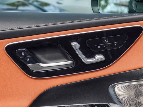 Certified 2023 Mercedes-Benz GLC 300 4MATIC image 21