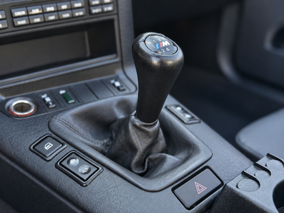 Used 1997 BMW M3 Coupe RWD image 30