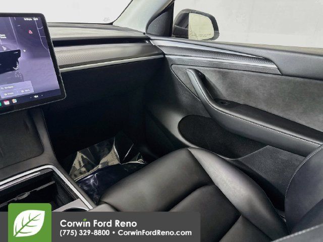 Used 2023 Tesla Model Y Performance AWD/4WD image 23