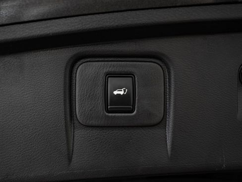 Used 2023 Nissan Murano SL w/ SL Moonroof Package image 22