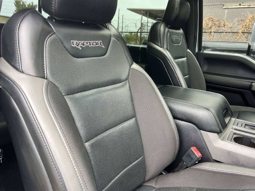 Used 2019 Ford F150 Raptor AWD/4WD image 26
