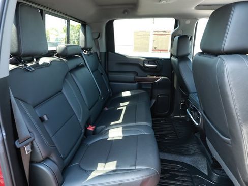Used 2019 GMC Sierra 1500 SLT w/ SLT Premium Plus Package RWD image 33