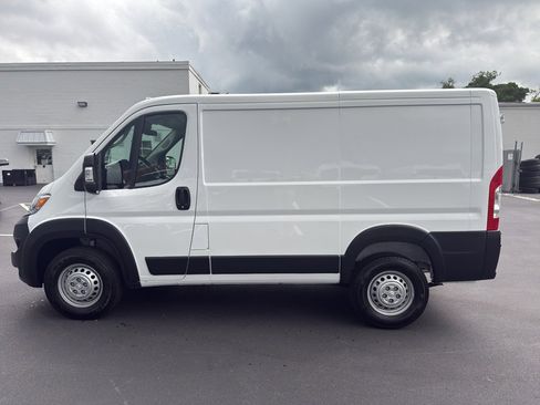 New 2025 RAM ProMaster 1500 w/ Convenience Group image 8