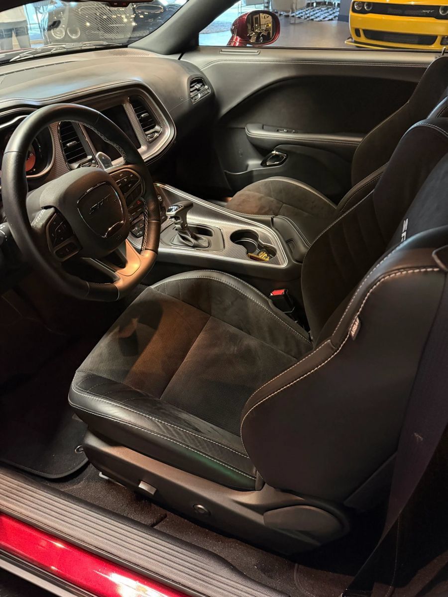 Used 2022 Dodge Challenger SRT Hellcat Redeye RWD image 13