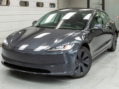 Used 2025 Tesla Model 3 Long Range image 12