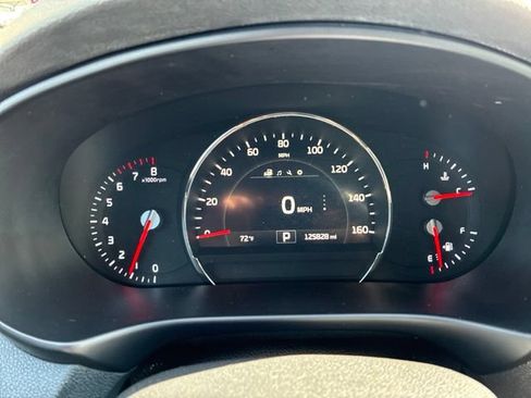 Used 2017 Kia Sorento EX w/ EX V6 Premium Package AWD/4WD image 39