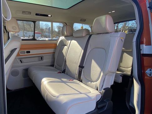 Certified 2025 Volkswagen ID. Buzz 1st Edition image 14