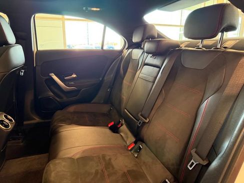 Used 2019 Mercedes-Benz A 220 4MATIC image 21