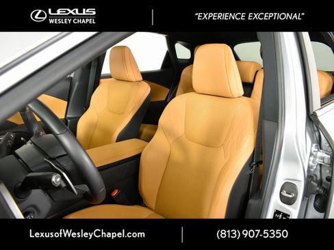 Used 2025 Lexus RX 350 Premium image 20