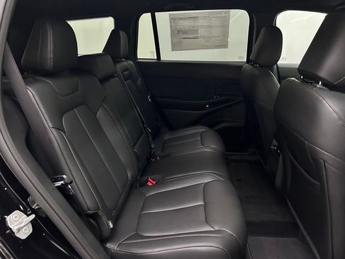 New 2026 Jeep Cherokee Limited AWD/4WD image 15