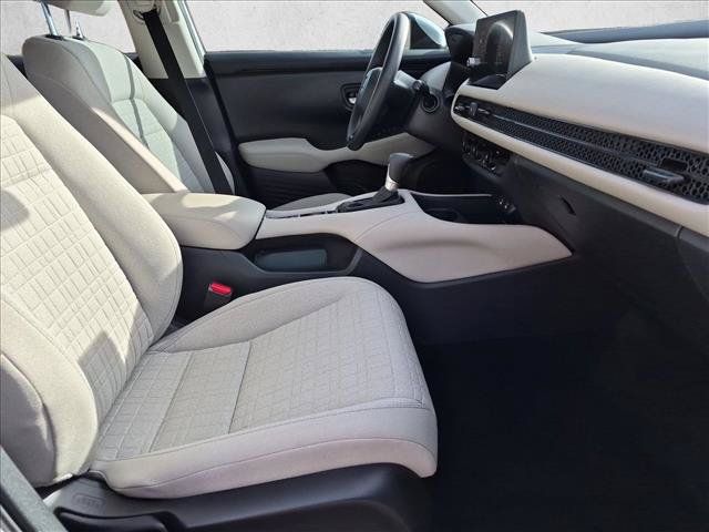 Certified 2027 Honda HR-V LX image 19