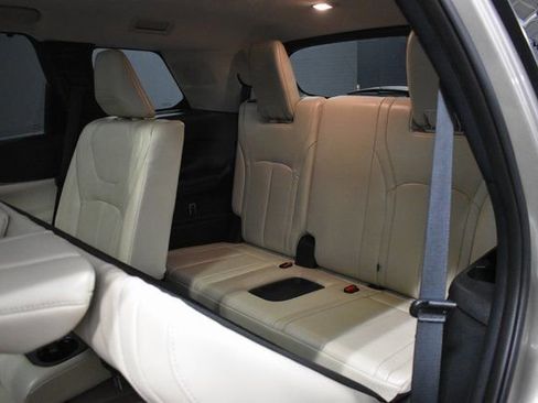 Used 2023 INFINITI QX60 Luxe image 36